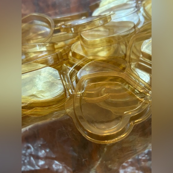 Lot of 26 Ty Beanie Babies Heart Shaped Tag Protectors - Picture 4 of 5